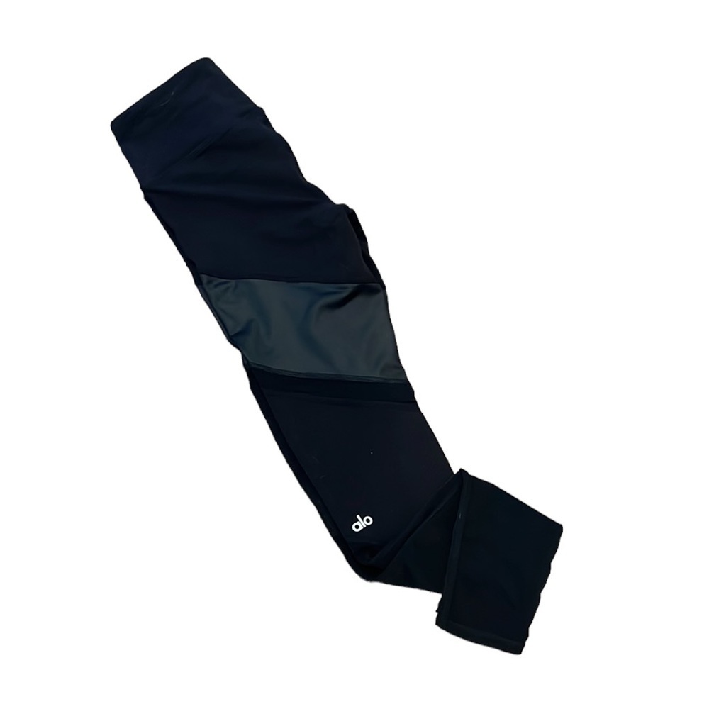 High-Waist Sheila Legging by Alo Yoga. Size XXS - Picture 6 of 8